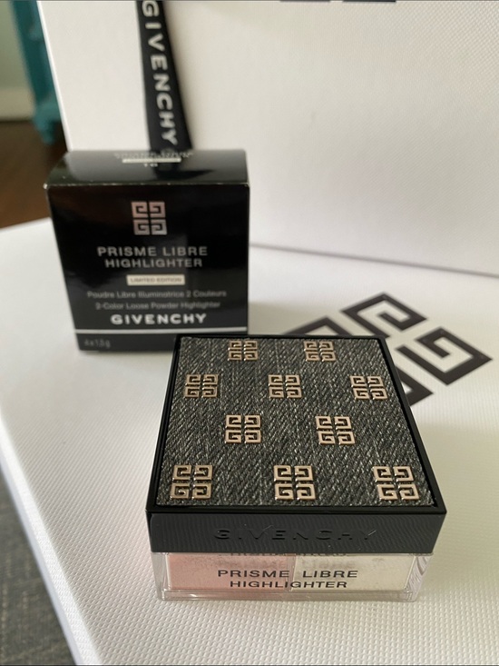 Givenchy Other - Givenchy Prisme Libre Limited Edition Highlighter